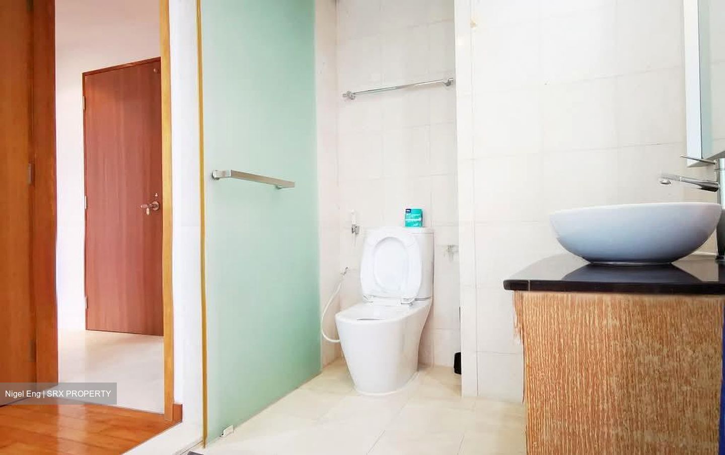 The Lakeshore (D22), Condominium #553435031